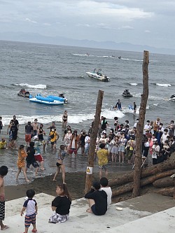 サンデーチューブスライブ